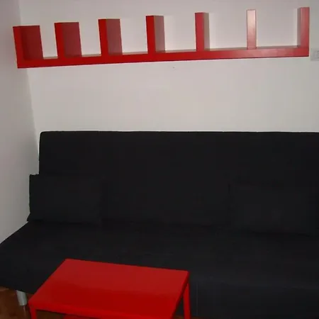 Delizioso Quadrilocale Con Terrazzo E Balcone, Piano Terra Apartment *
