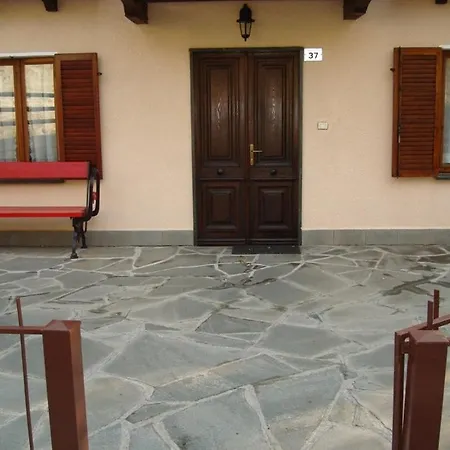 Delizioso Quadrilocale Con Terrazzo E Balcone, Piano Terra Appartamento *