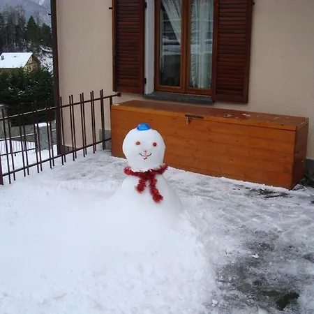 Delizioso Quadrilocale Con Terrazzo E Balcone, Piano Terra